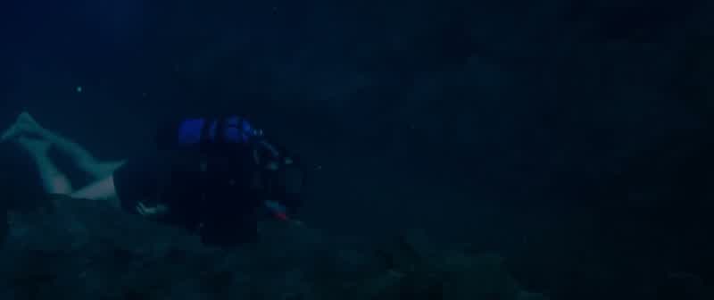 I can see the flashlight
