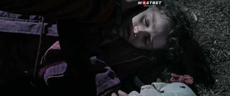 I can't carry you over. Please, I need you to help me