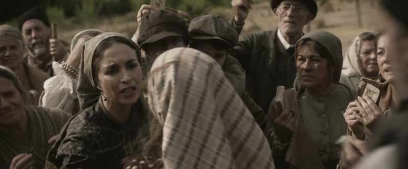 I can't see her. - Diogo cannot walk. Please