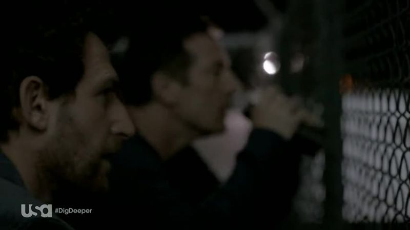 I can't see who that is in the car