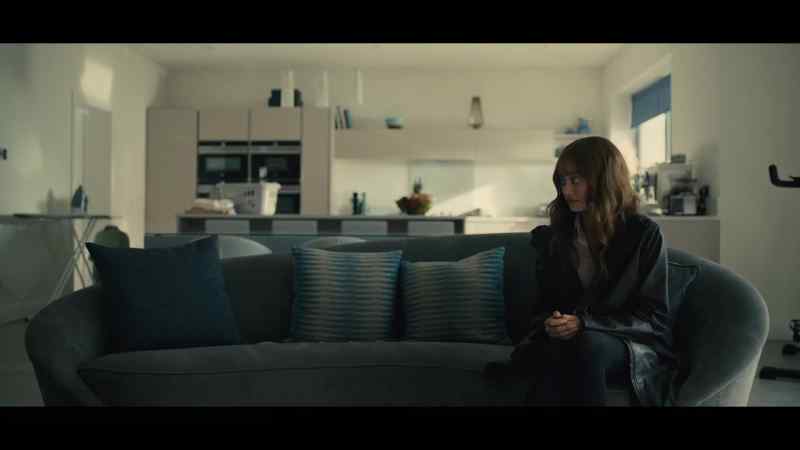 I can't stop looking at that couch wondering