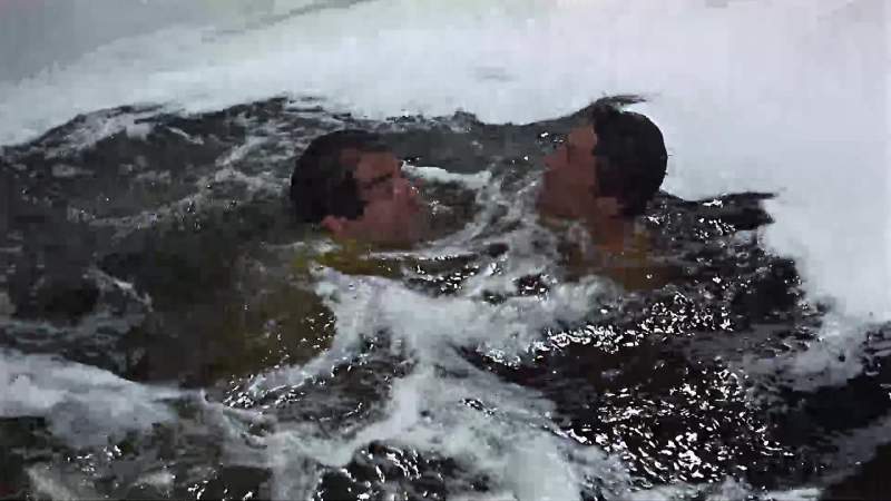 I can't swim