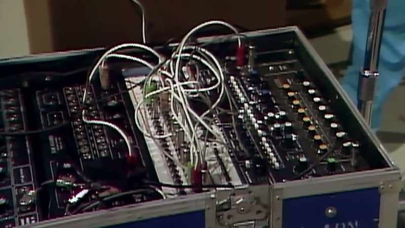 I could use my voice to shape the electronic sound