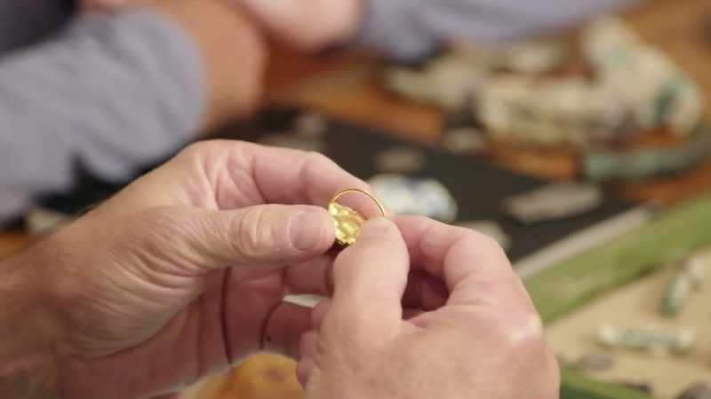 I do believe my treasure ring is part