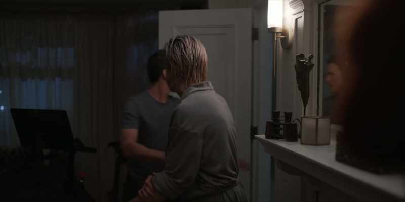 I do. Fuck. - Okay, okay. Let's get you dressed, okay?