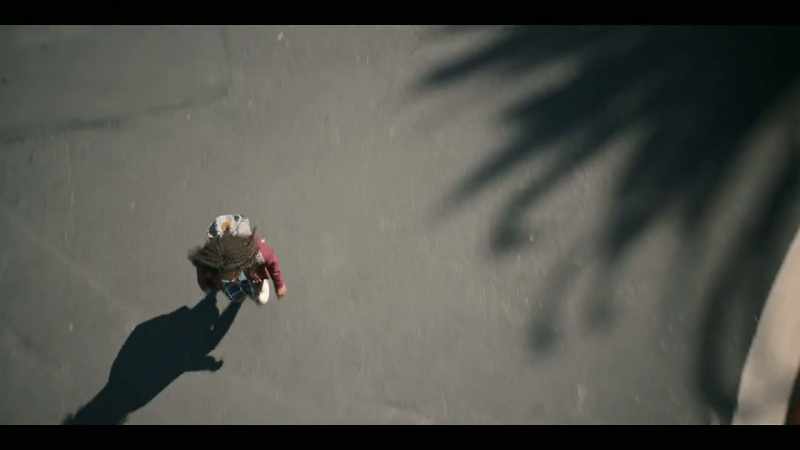 �� I don't fall in love 'cause I be loving hard ♪