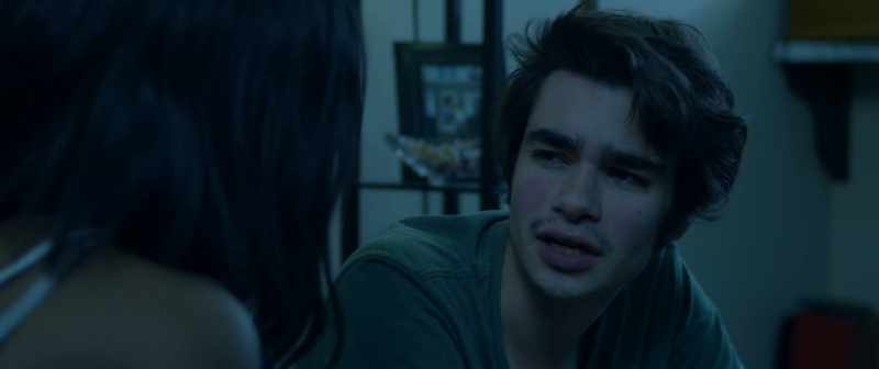 I don't, I don't, I don't like staying here alone