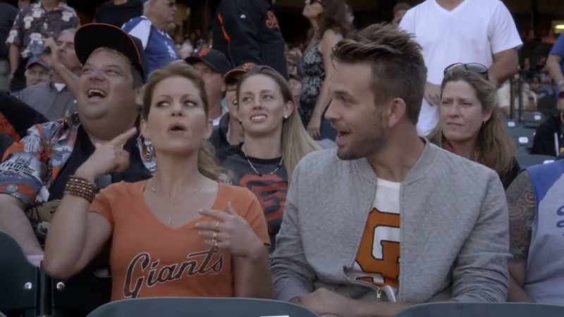 I don't know, I can't hear. Let's go, Giants