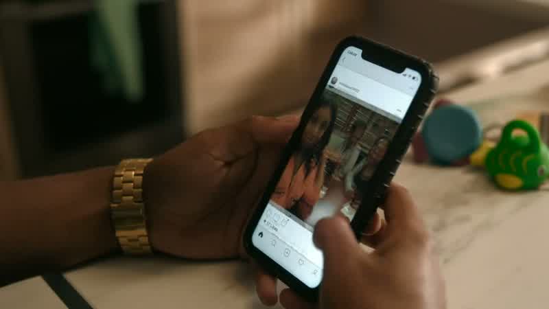I don't know why you scrollin' through her Instagram