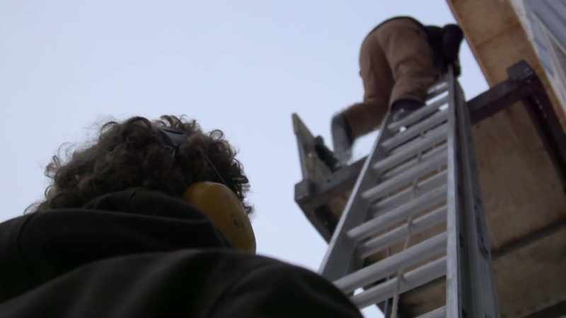 I don't like ladders. Especially those that move
