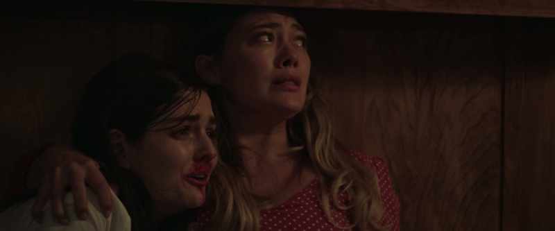 I don't want to die. [sobs]