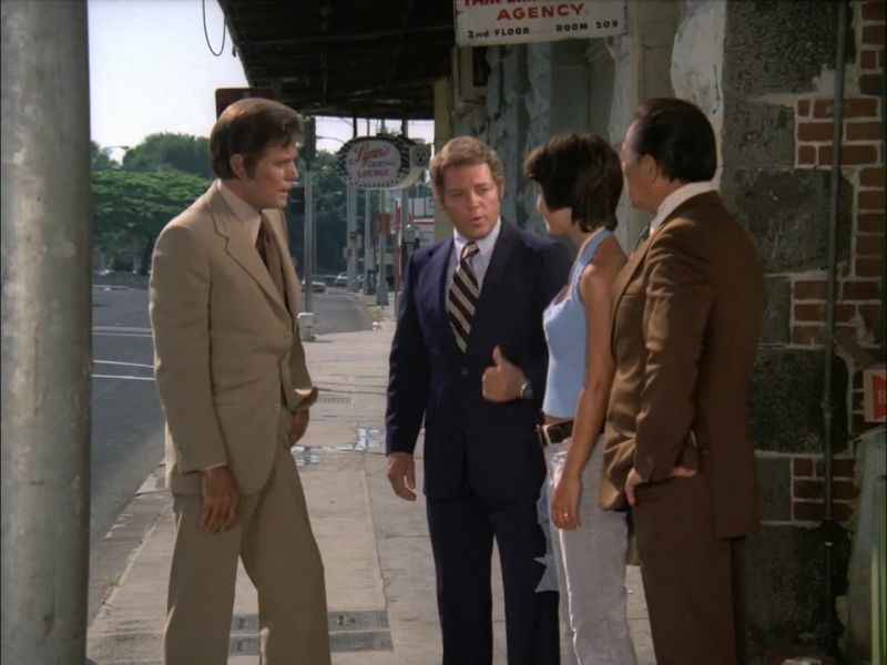 I GOT YOUR MESSAGE, DANO. YOU SURE IT WAS EDDIE LARKIN?