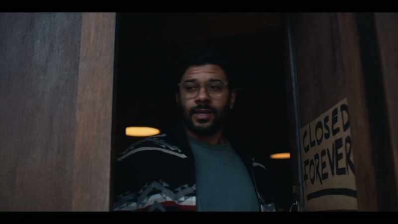 I gotta go back inside. - No, Will, there's