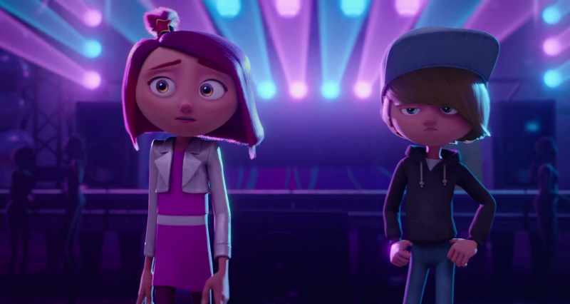 I gotta go, my friends need me. - I'm gonna keep dancing