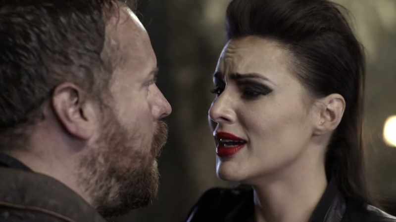 I hate you. - I hate you, too