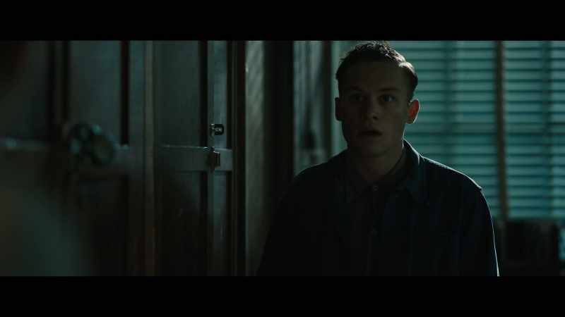 I have his keys. - You're Eugene Evans?