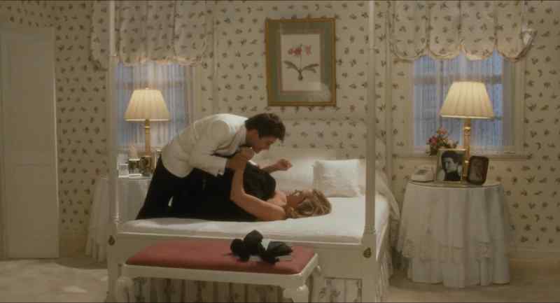 I have to talk to you. - Get... get... get off me!