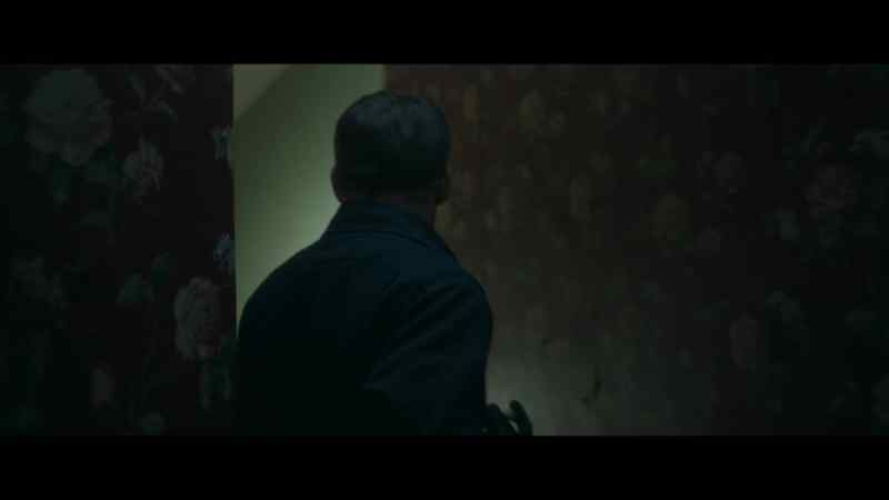 Hell, I should kill this guy just because of the wallpaper