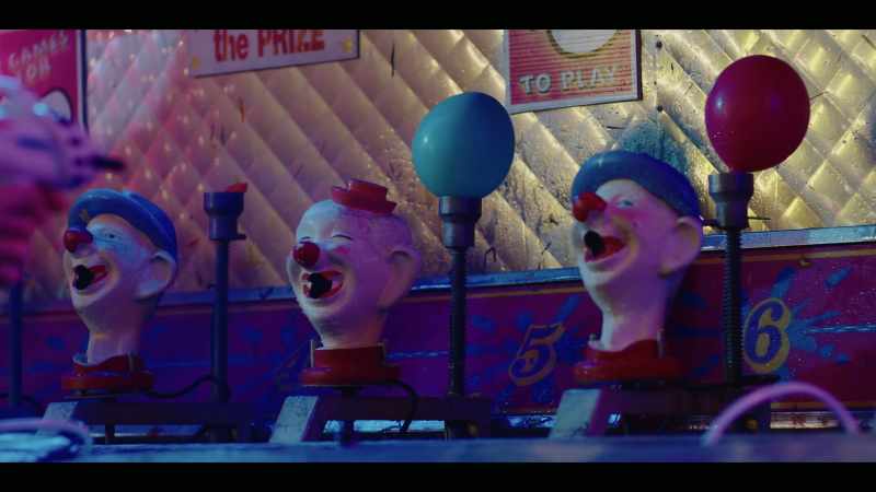 �� I hope the police... ♪