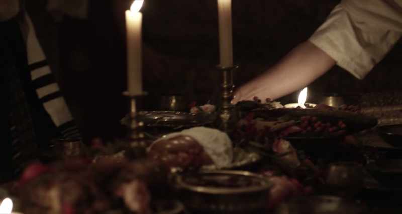 I hope you will enjoy eating off these beautiful plates
