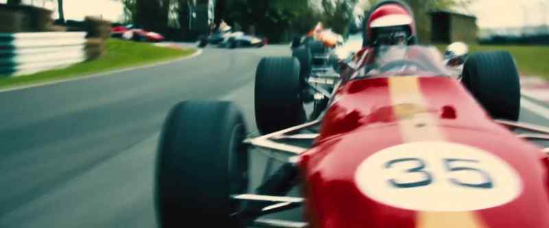 Hunt's in Lauda's slipstream