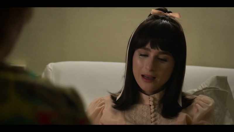 I-I need you to promise me something, Gwen