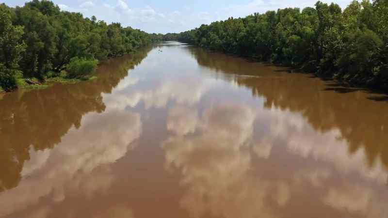 In Bayou Sorrel... -Aah! Damn!