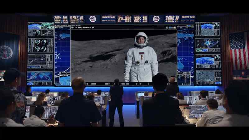 It's good to be black on the moon