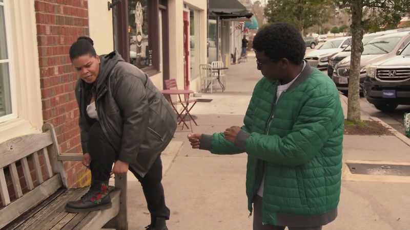 I know how to tie my damn shoes, Mickey