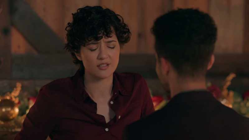 I know. - Just impossibly glamorous