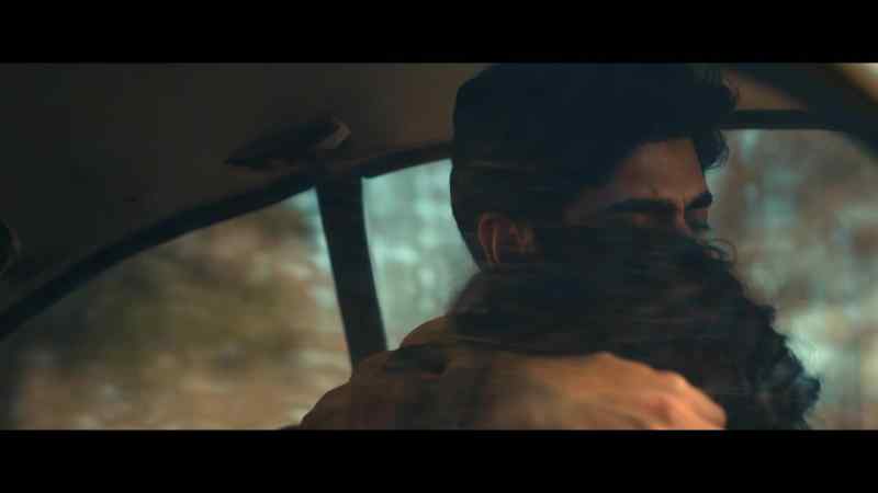 I know. - [sobbing]