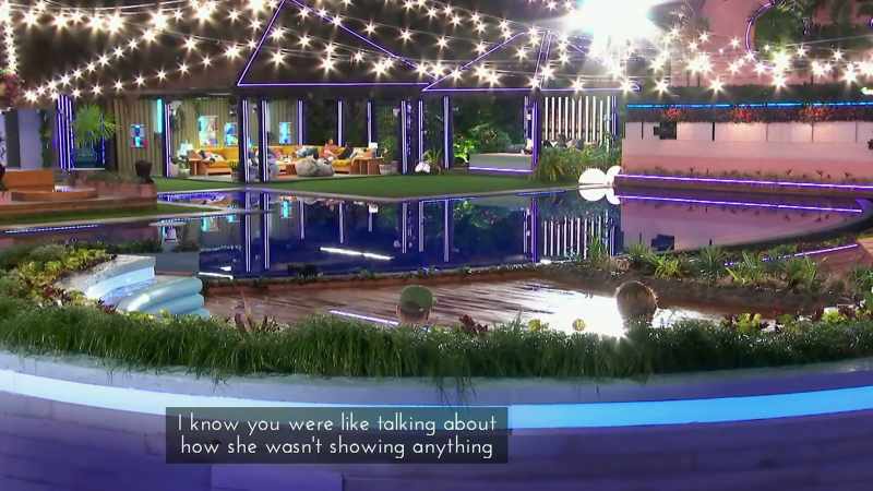 >> I KNOW YOU WERE TALKING ABOUT HOW SHE WASN'T SHOWING IT