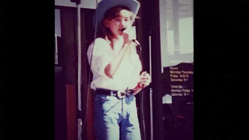 I learned how to sing “San Antonio Stroll”