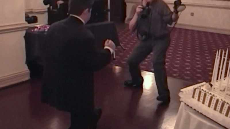 �� I like to move it, move it