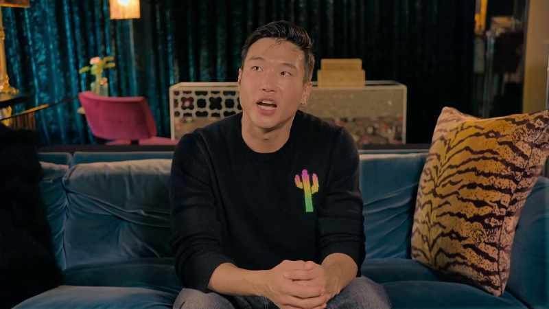 I met a guy on an app, and he invited me over