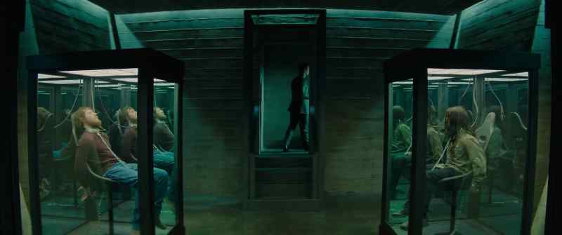 [muffled] Wait! No. Don't go! Wait! Don't leave!