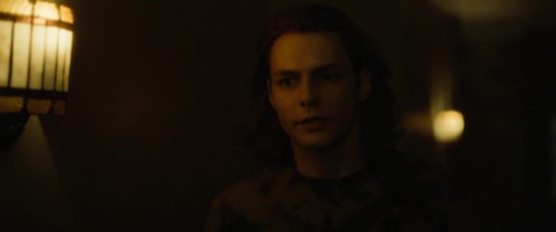 I need a room with darkness