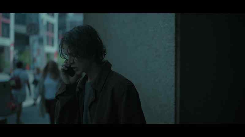 I need you to listen to me. Right now