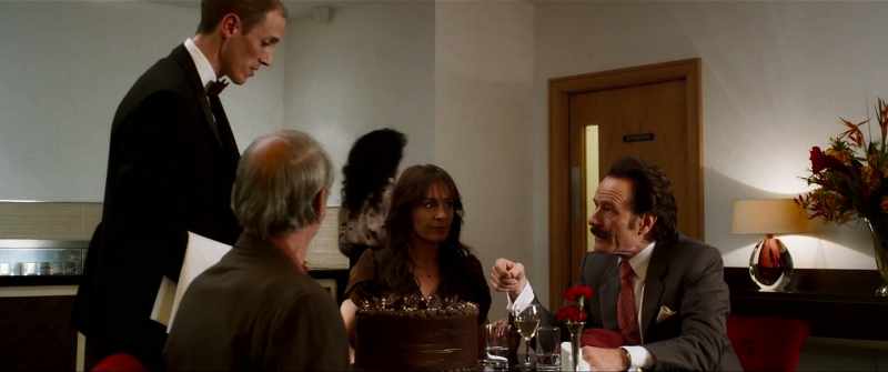I ordered a birthday cake. - No, sir, you said it was an anniversary