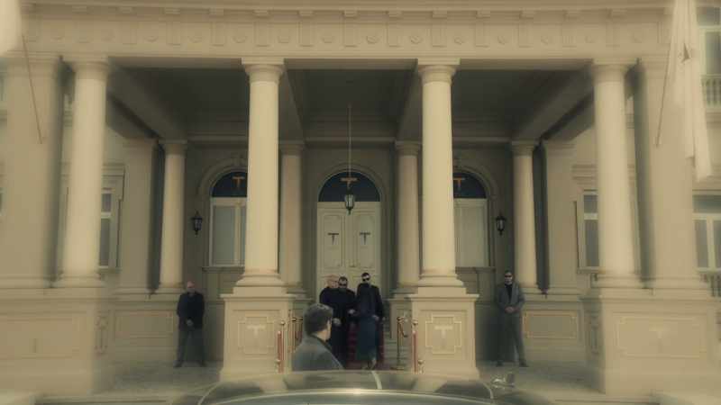 I own this building and everything in it