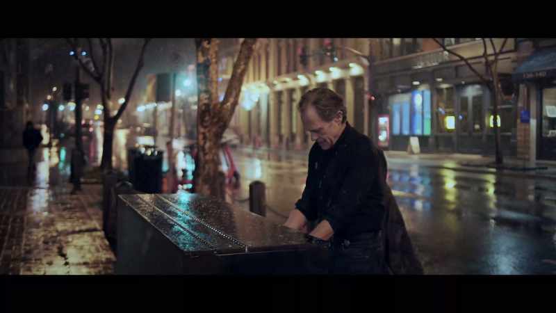 I put my hands on the ivories and I say