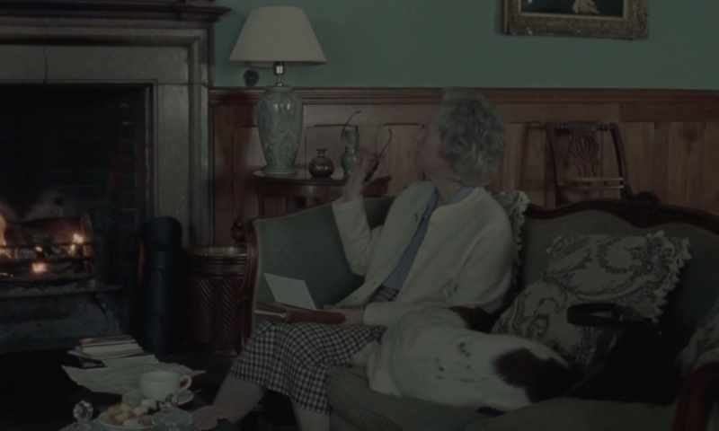 I remember the fireplace very well. Um