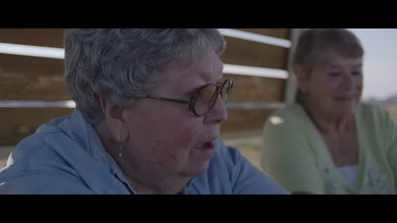 I see that you have this ringFern Mmm hmm Carol Are you marriedI ambut my husband diedCarol And soI'm not gonna take that offThat ring is a circle Fern Mmm hmmAnd it never endsAnd that means that your