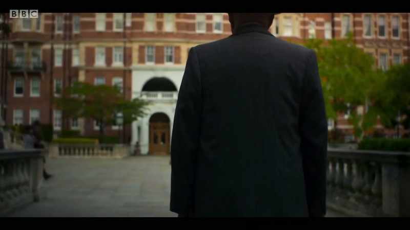 I stood so close behind you