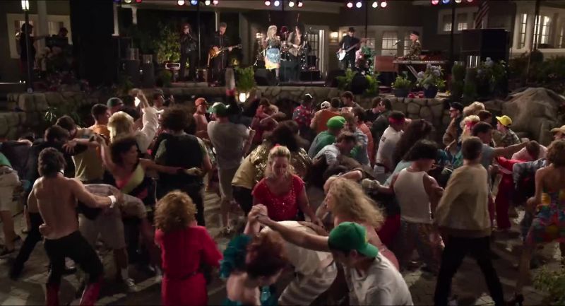�� They're dancing on the ceiling