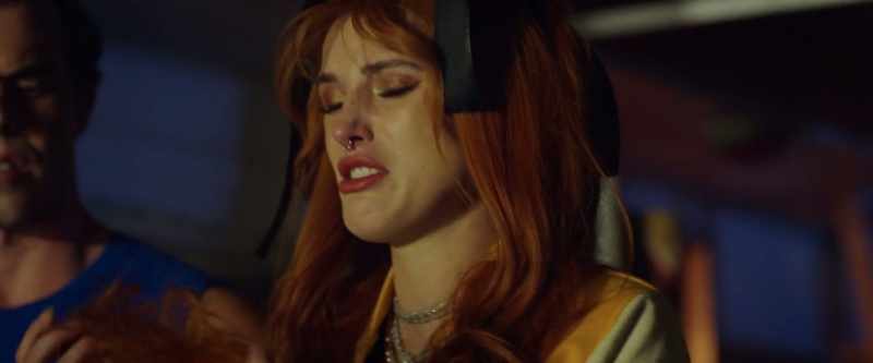 I think... I think Sonya cursed me. -Do what, Allison? Look. Hello! Hello!