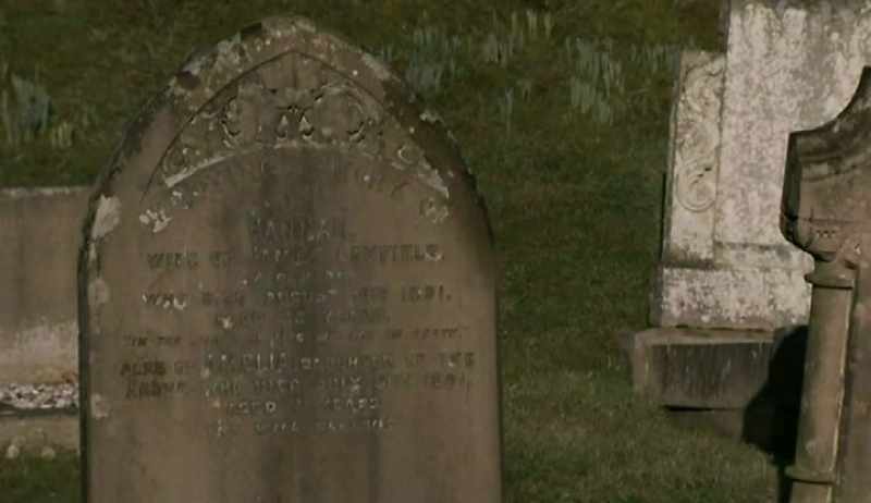 I think I would, I would like to be buried so that I have a headstone like Elvis