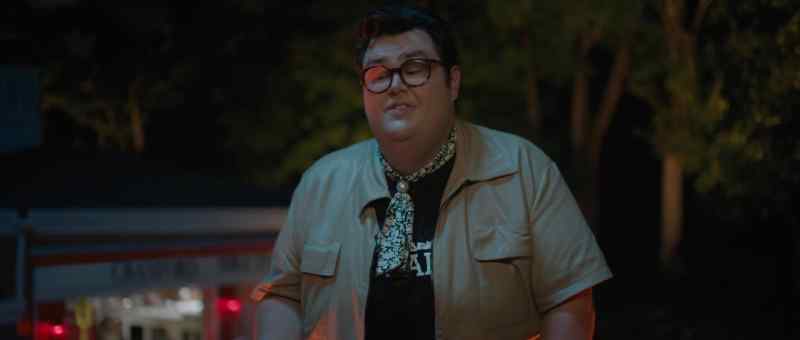 I think the guy who works at the diner is super hot