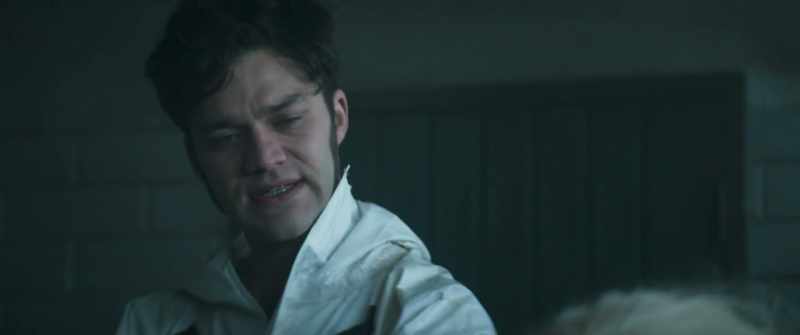 I thought you said you loved me? - [Laura scoffs]