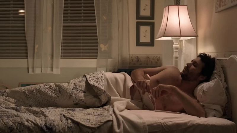 I thought you went to bed. - I can't